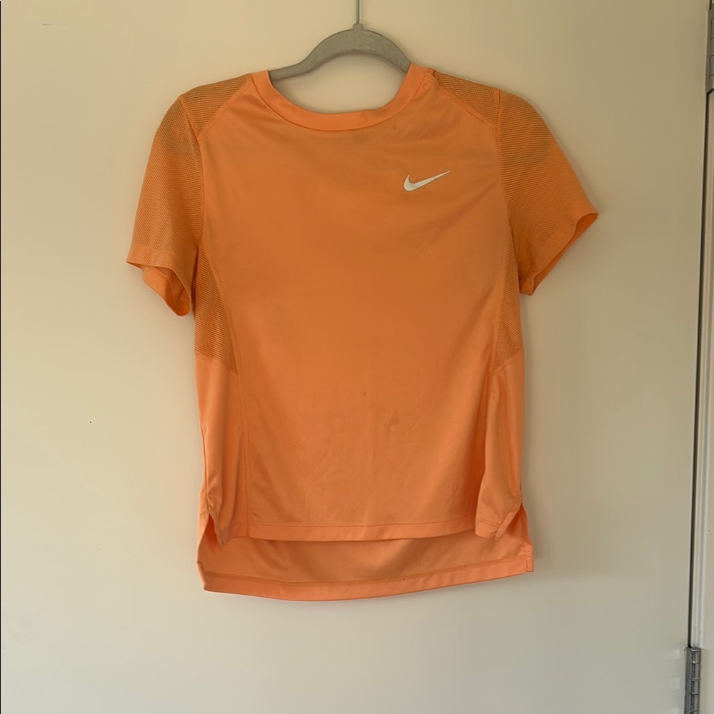 Nike Orange Short Sleeve Tee